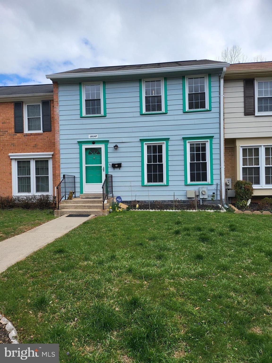Metz Dr, Germantown, MD 20874
