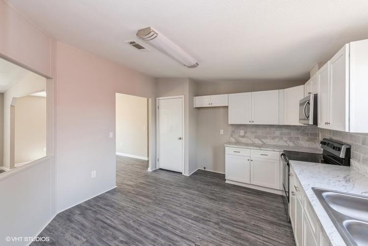 5th St, Deland, FL 32720