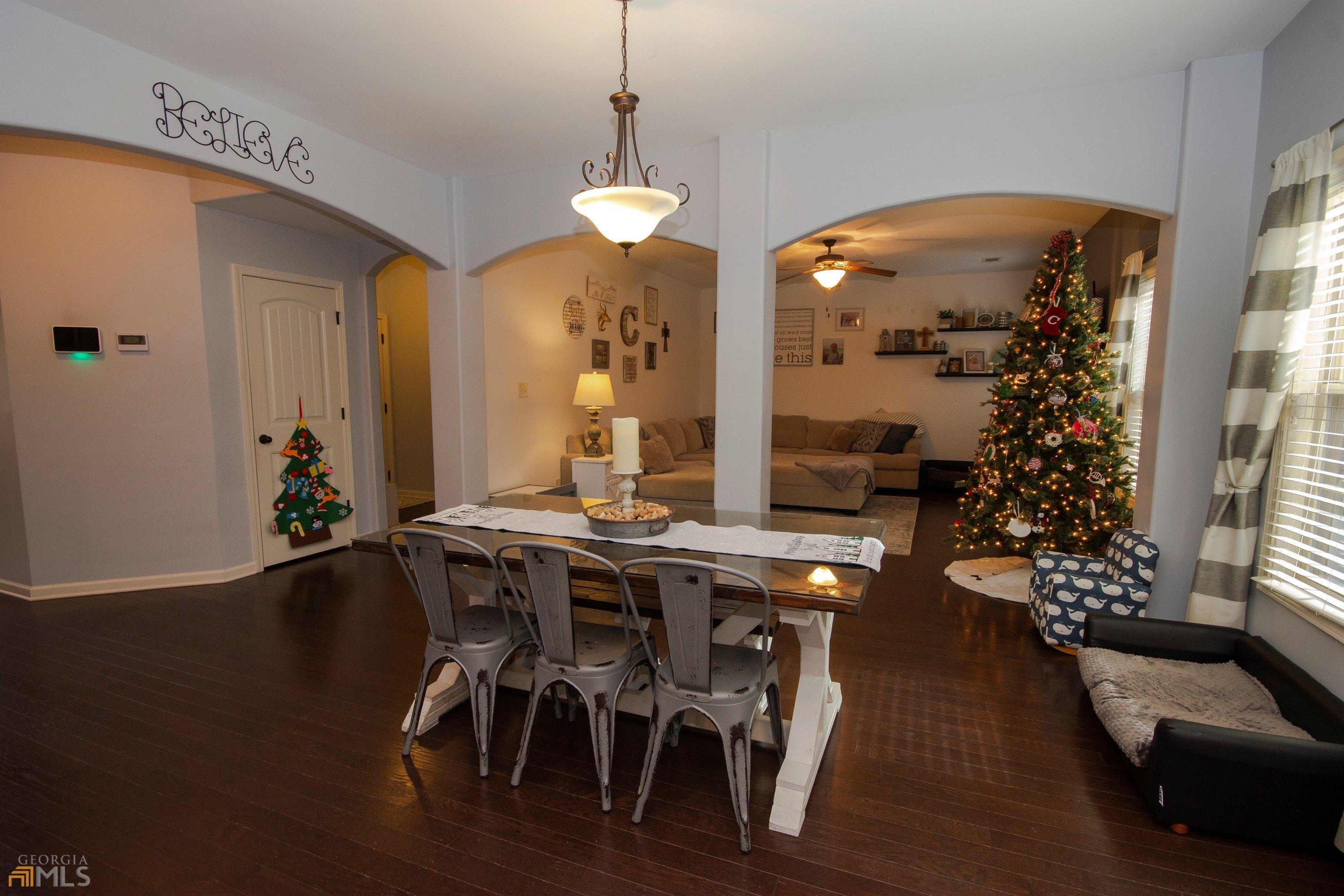 Chickapee Ct, Newnan, GA 30263