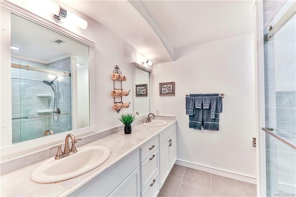 S Skyline Dr, Inverness, FL 34450