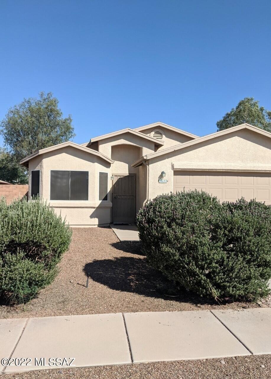 W Trevor Dr, Tucson, AZ 85741