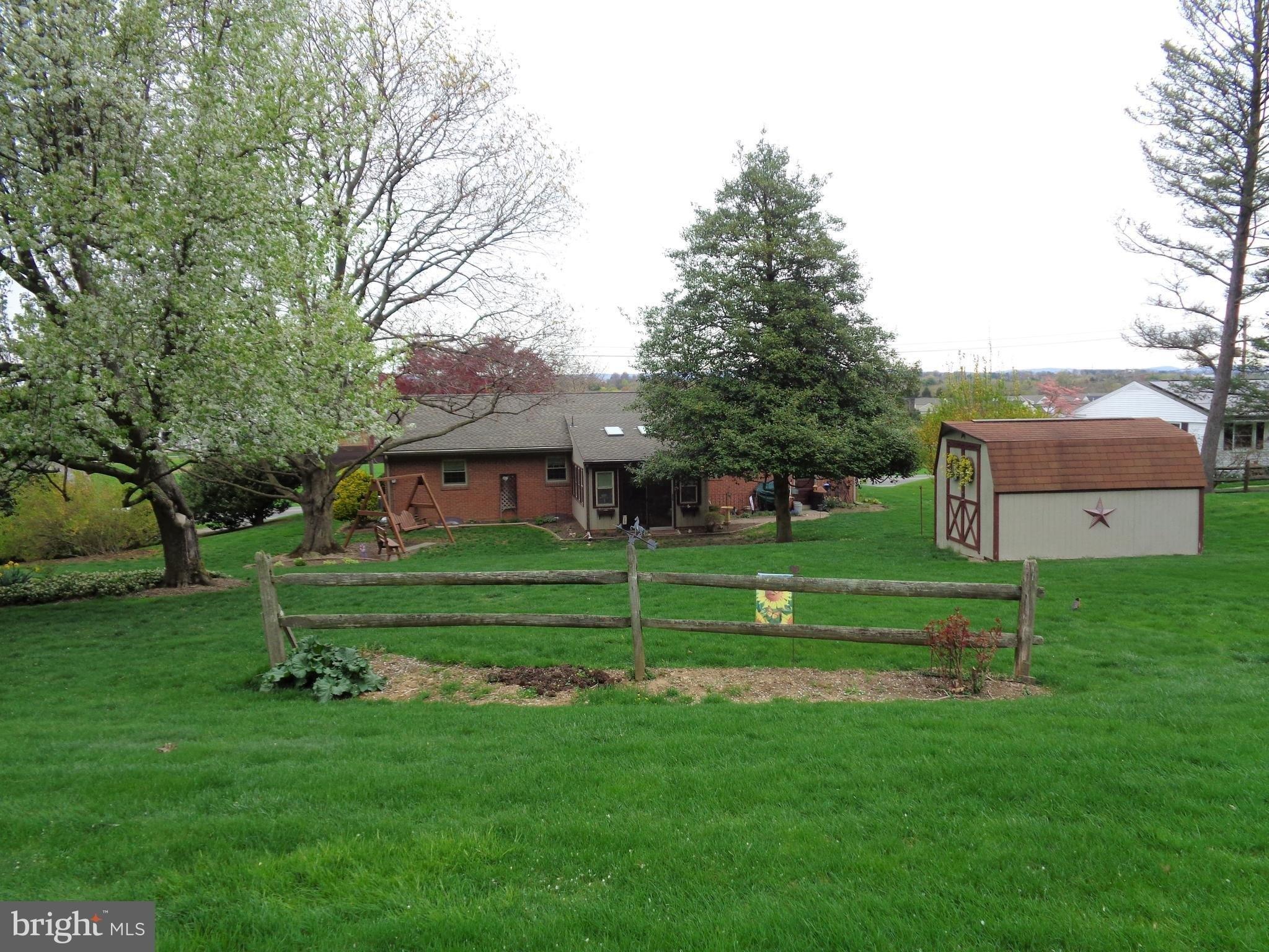 Bowman Rd, Lancaster, PA 17601