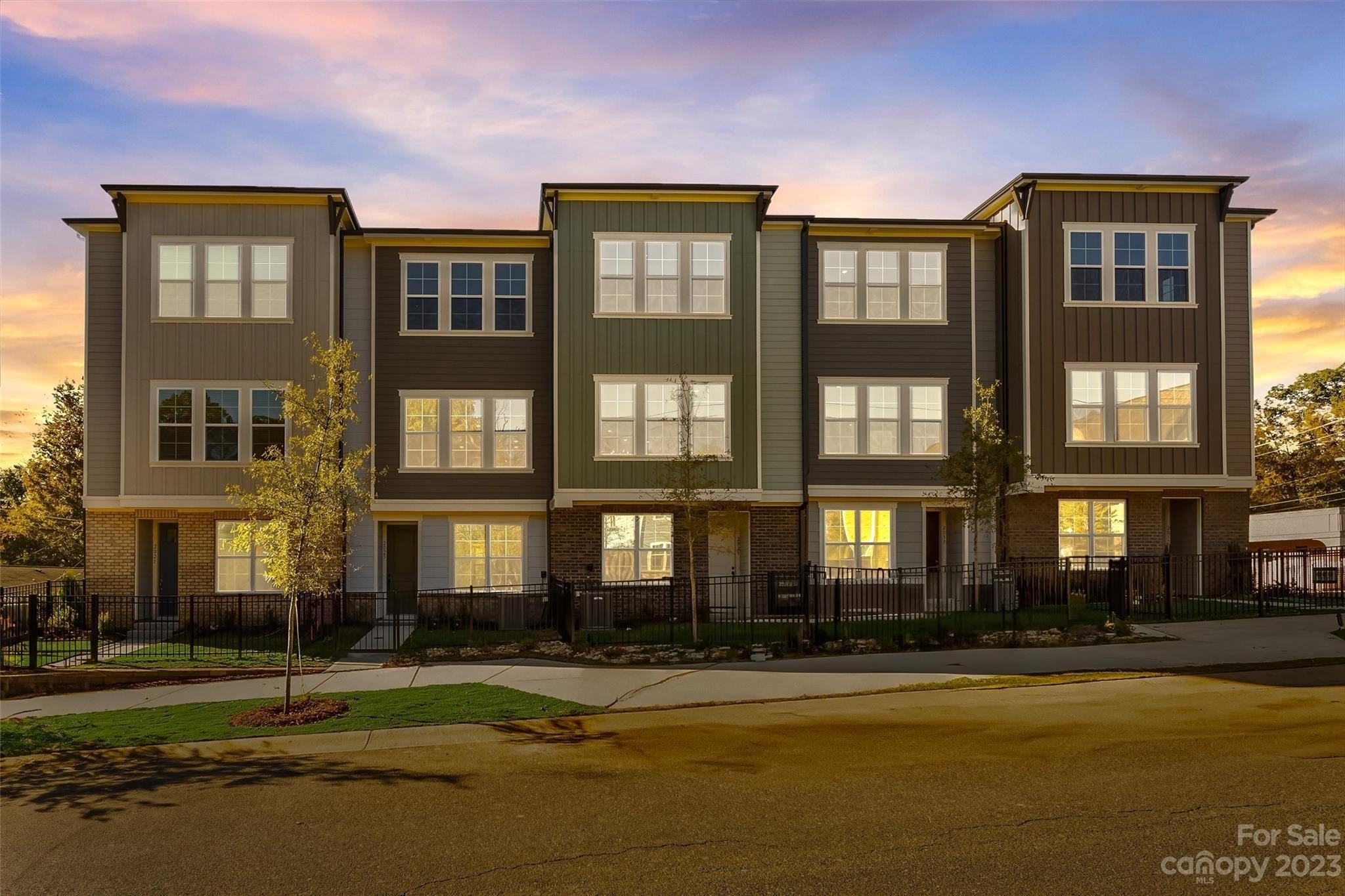 Summey Ave, Charlotte, NC 28205