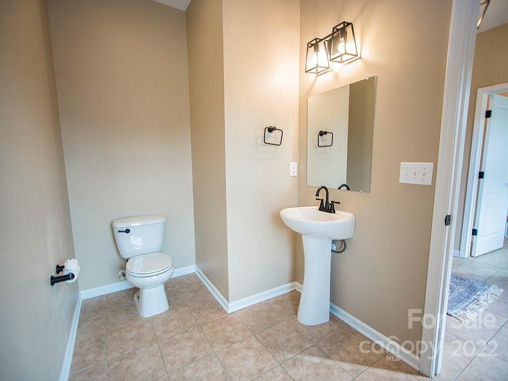 Sherman St, Gastonia, NC 28052