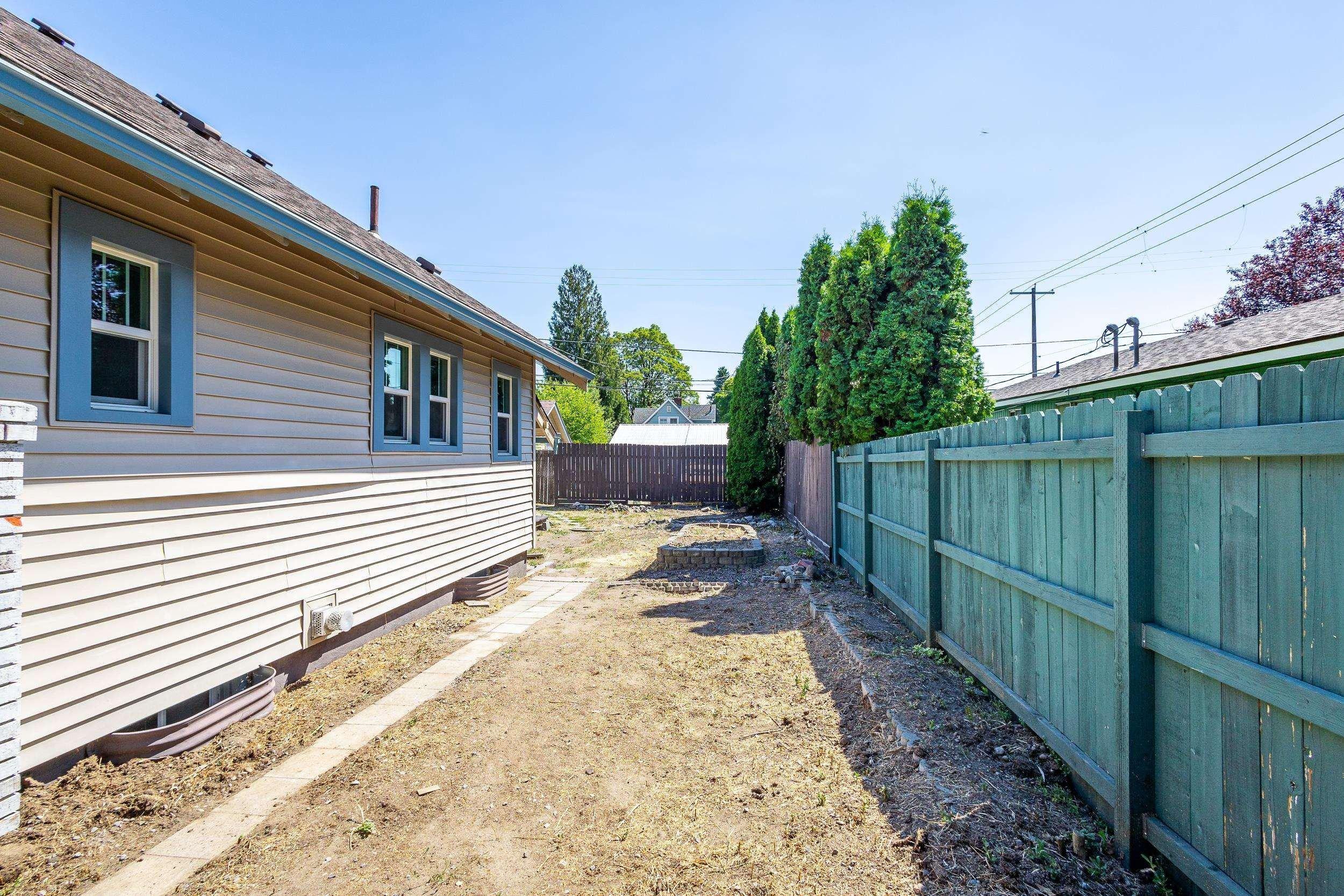 W Garland Ave, Spokane, WA 99205