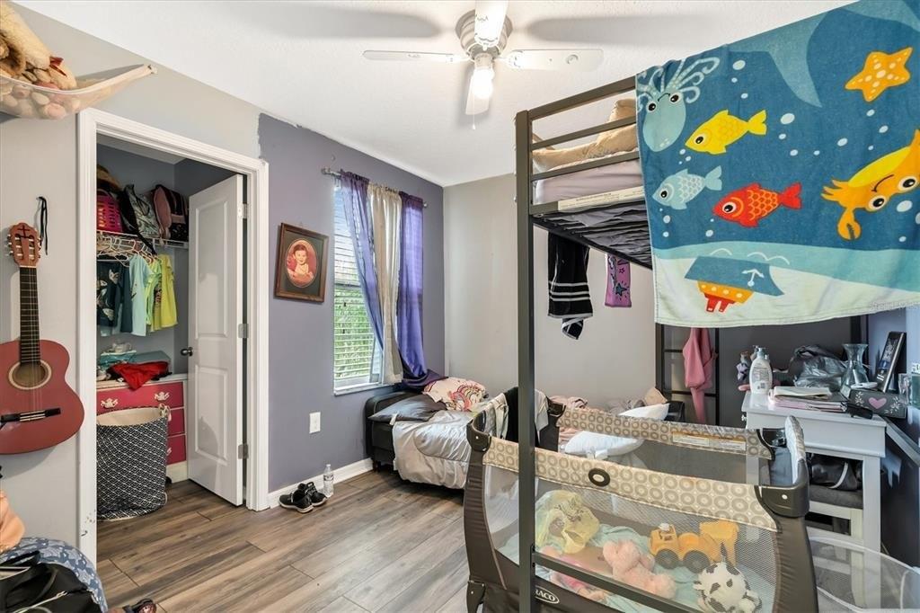 Cascade Bend Dr, Ruskin, FL 33570