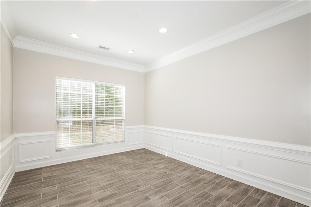 Buckley Trl, Snellville, GA 30078