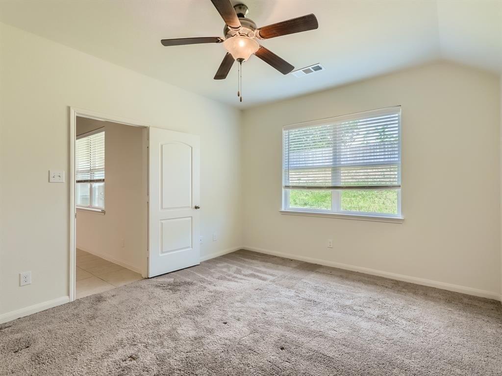 Shy Creek Ln, Denton, TX 76207