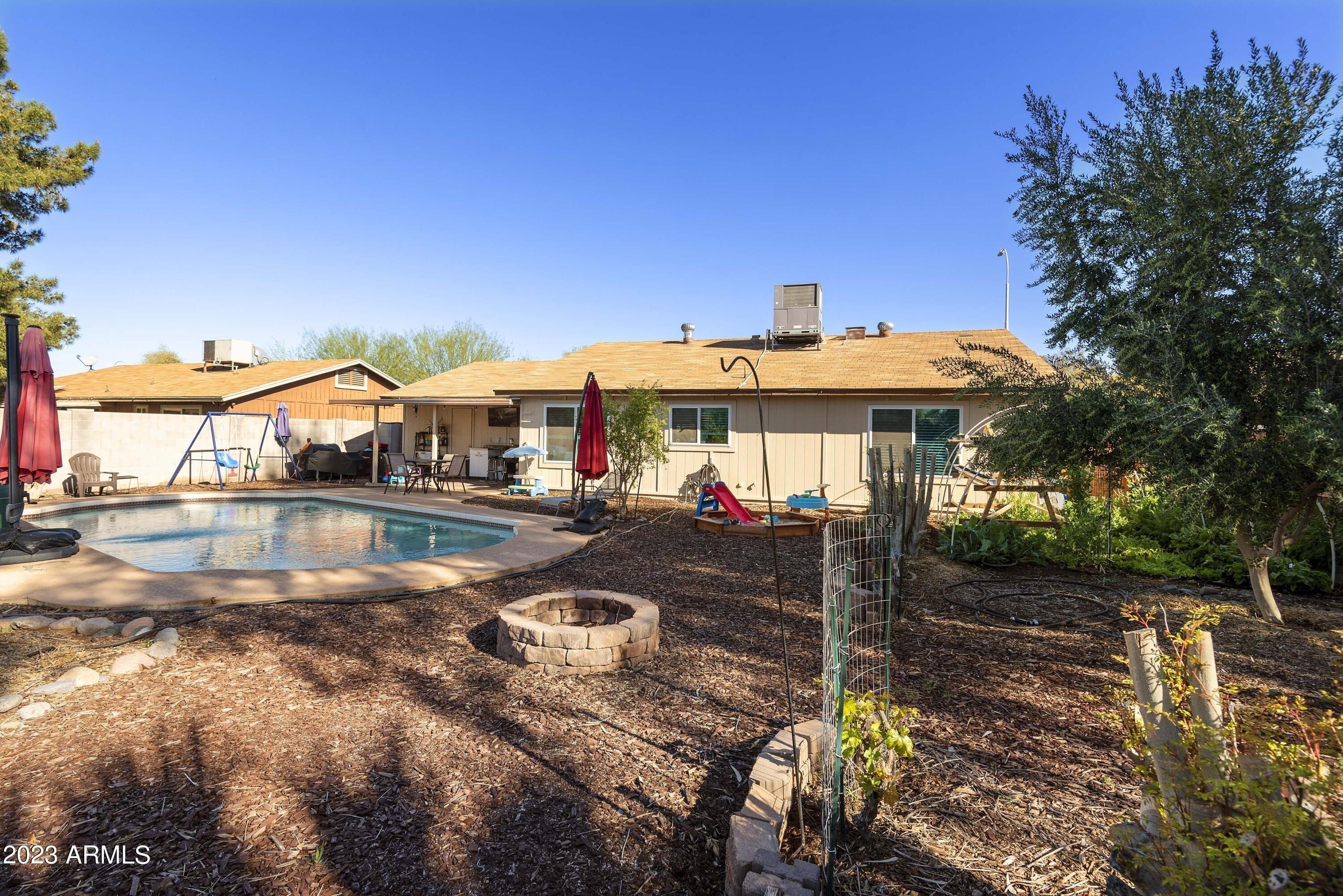 W Oakland St, Chandler, AZ 85226