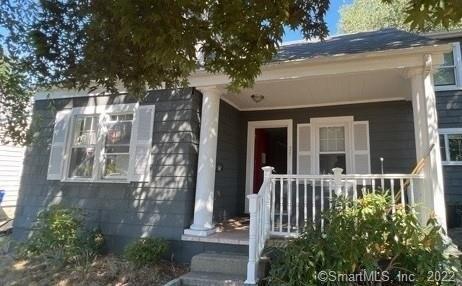 Vollmer Ave, Norwalk, CT 06851