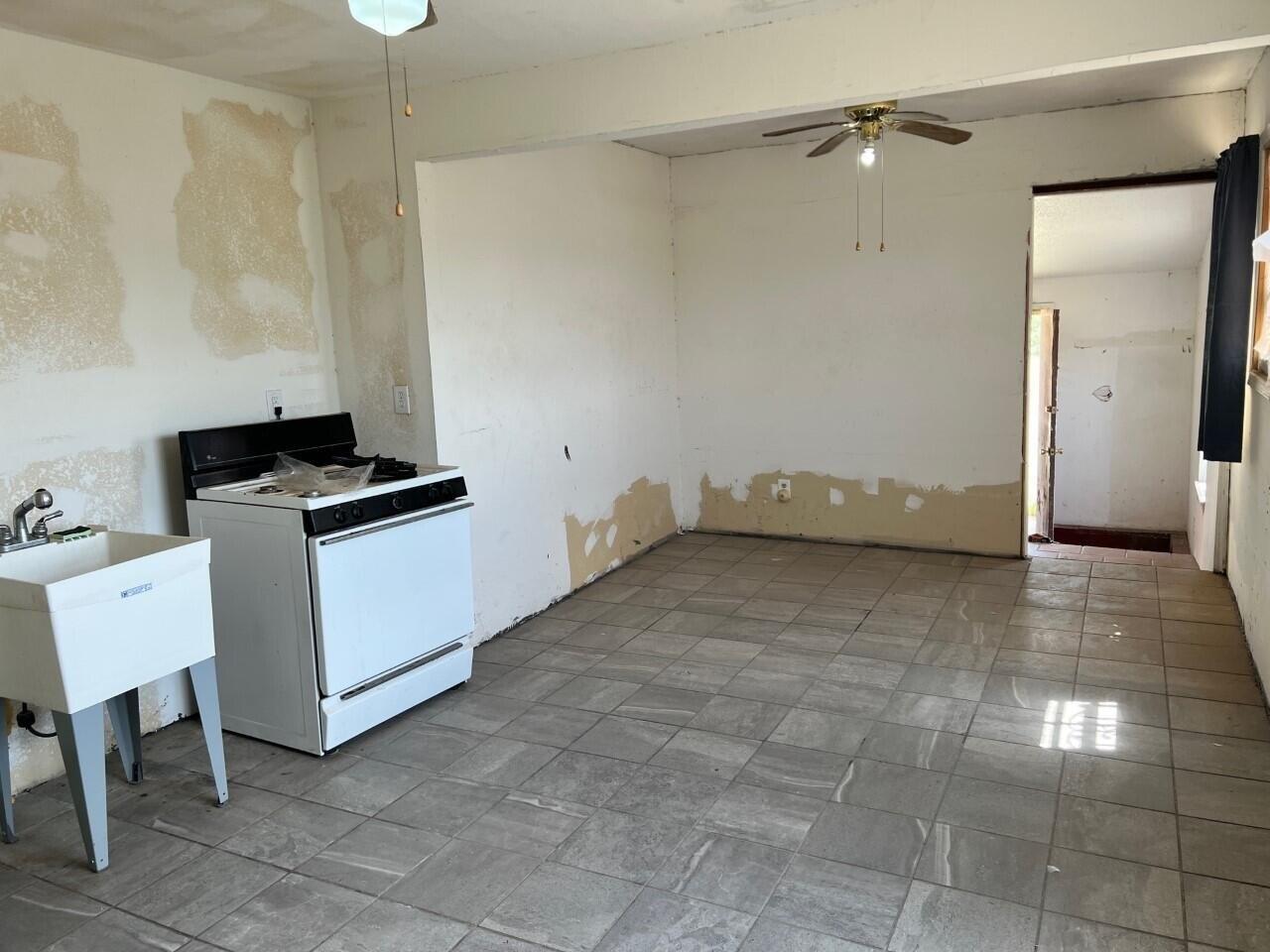 Paseo Real Dr, Chaparral, NM 88081