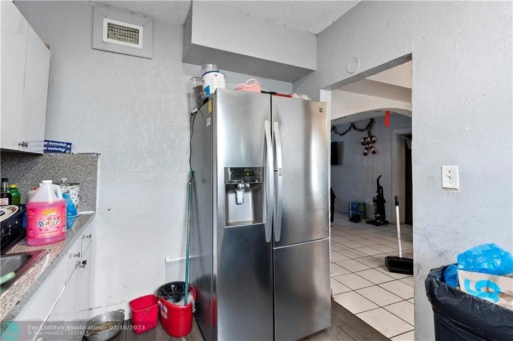 Nw 50th St, Miami, FL 33142