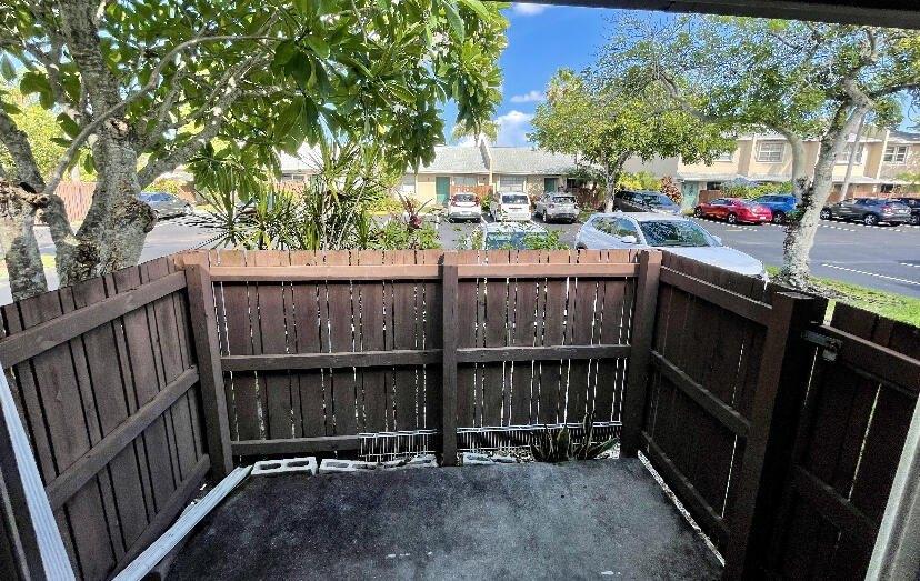 Banks Rd, Coconut Creek, FL 33063
