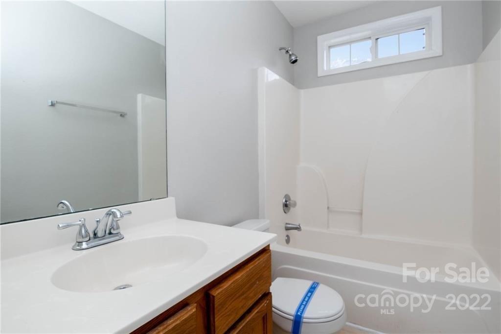 Triece Ln, Charlotte, NC 28215