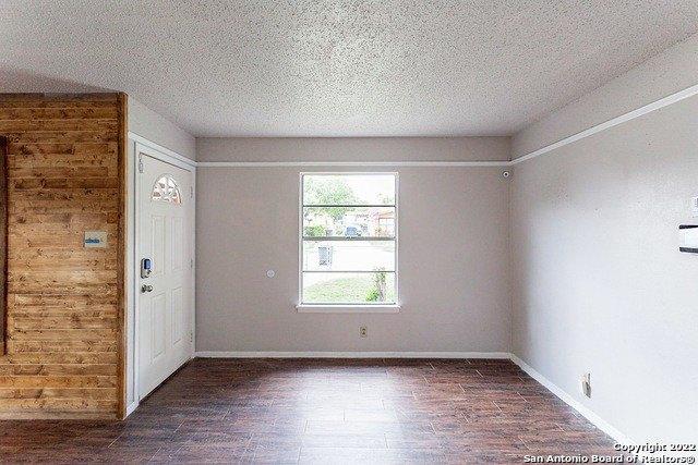 Deely Pl, San Antonio, TX 78221