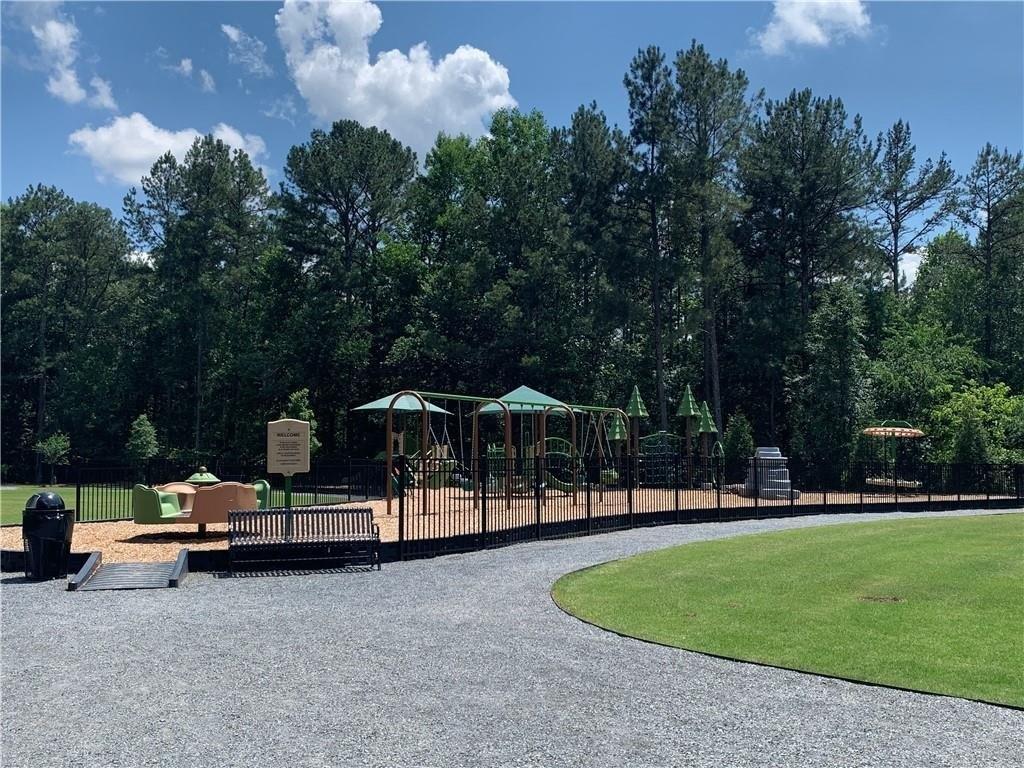 Red Jacket Way, Alpharetta, GA 30005