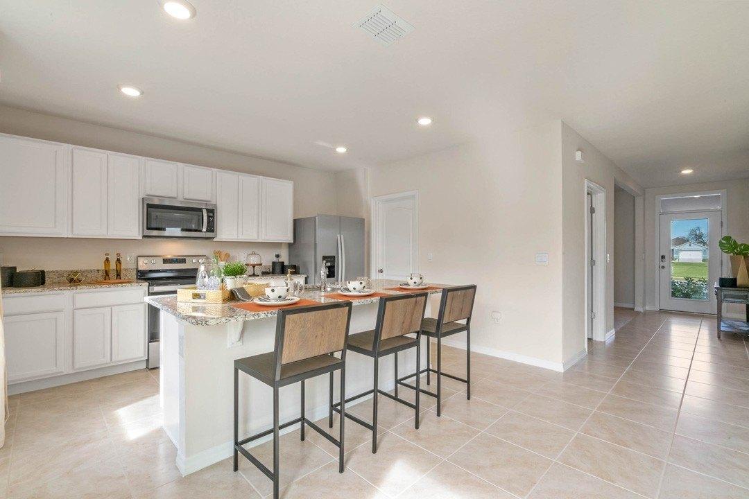 Sungrove Cir, Sanford, FL 32771