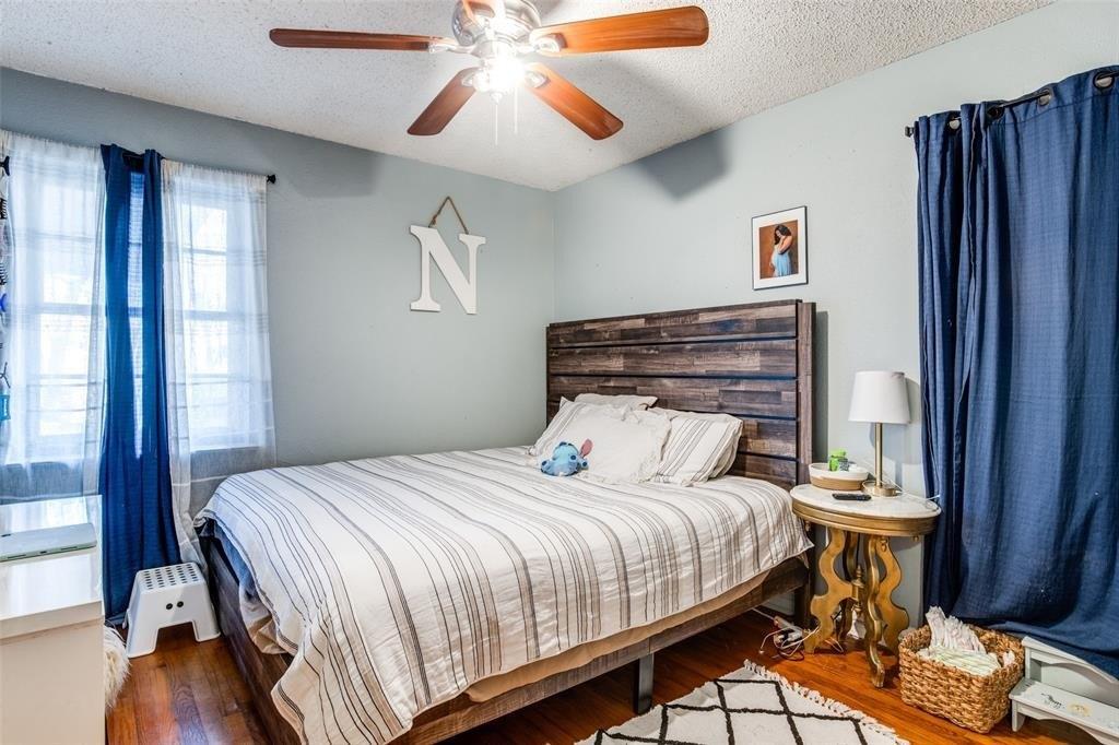 Castlerock Dr, Dallas, TX 75217