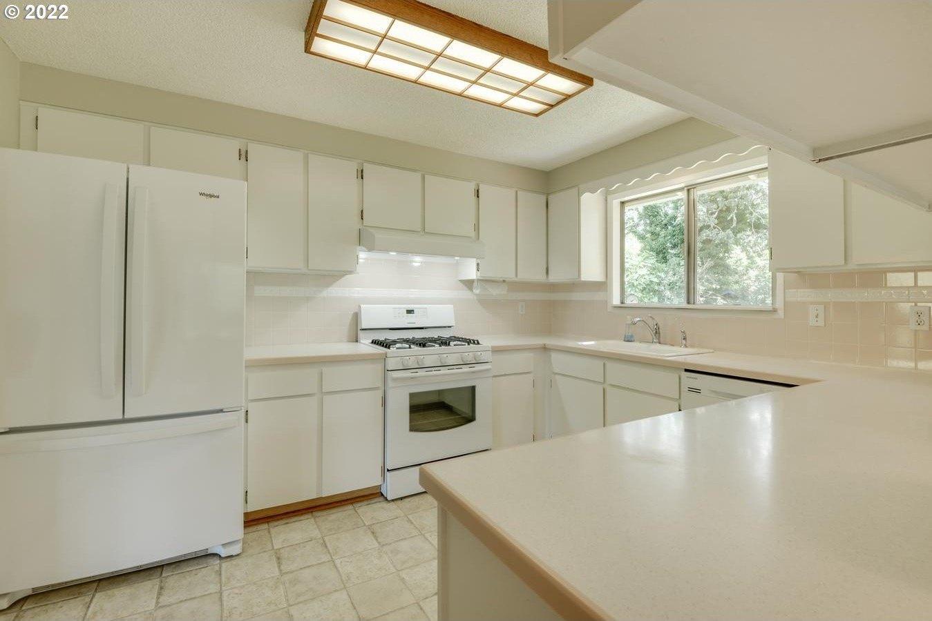 Se Cook St, Portland, OR 97267