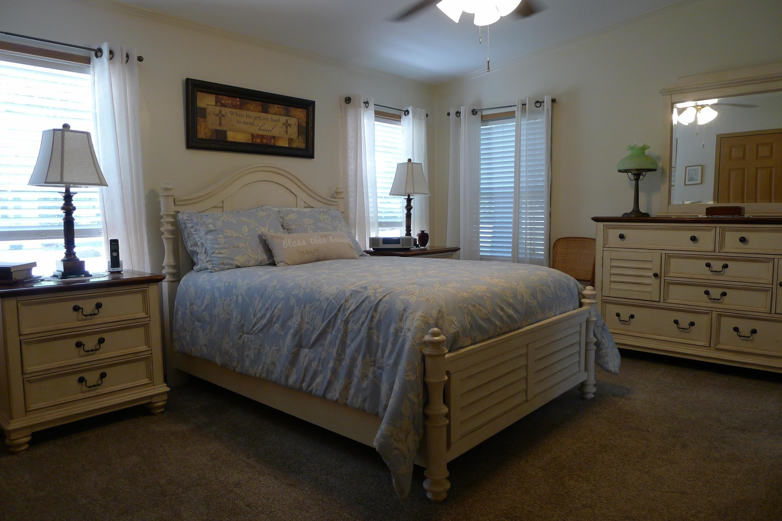 Eagle Dr, Rochester, NH 03868