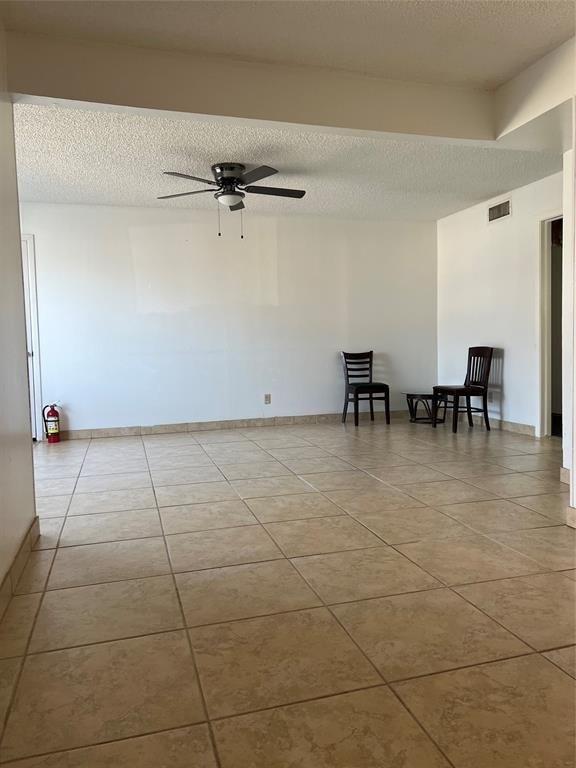 Klondike Dr, Dallas, TX 75228