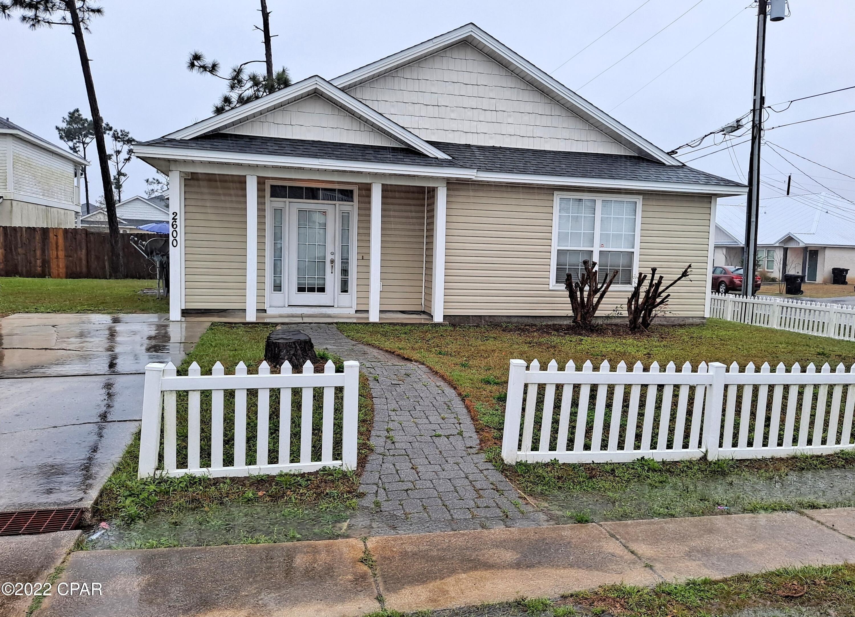 Avondale Ct, Panama City, FL 32404