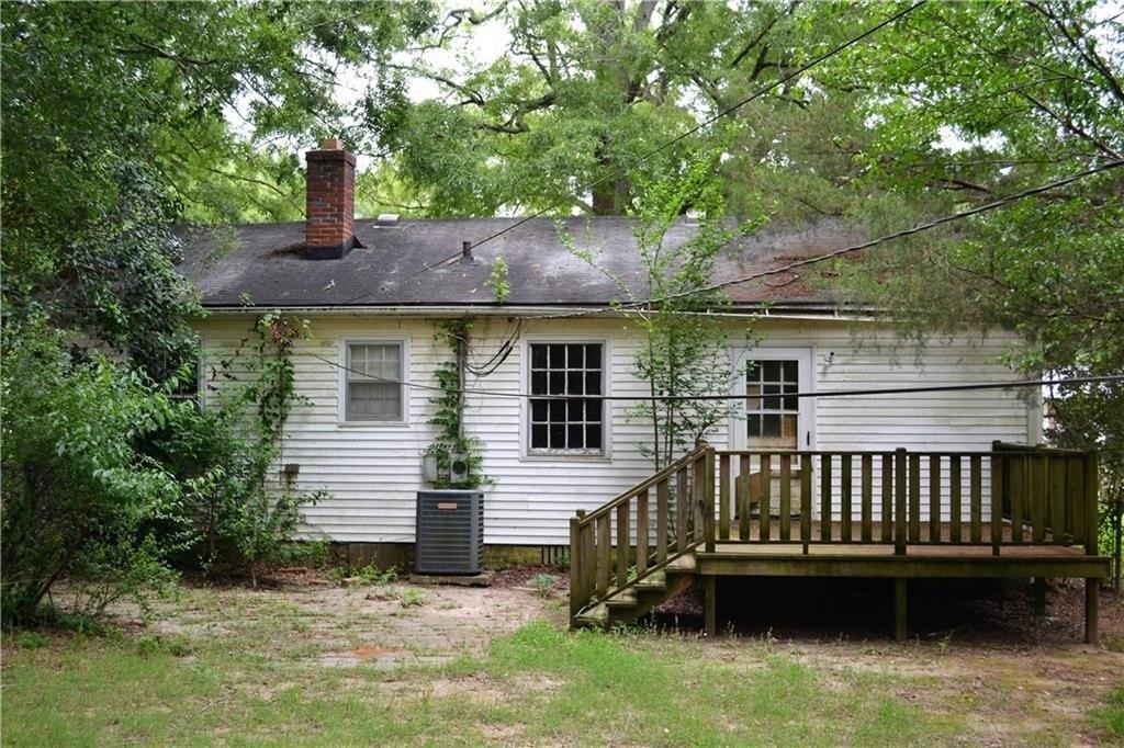 Pinewood Cir, Abbeville, SC 29620