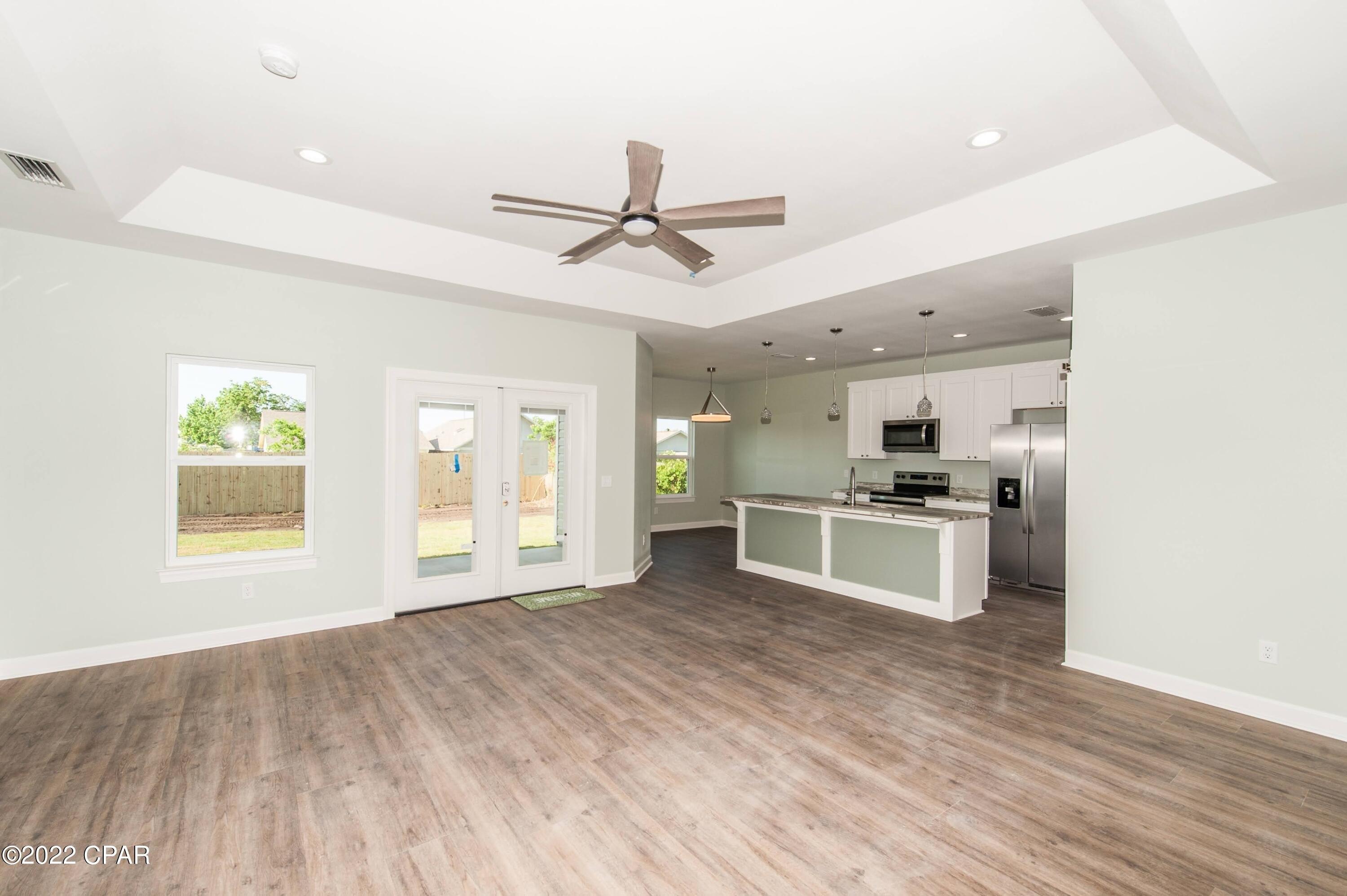 Lindenwood Dr, Panama City, FL 32405