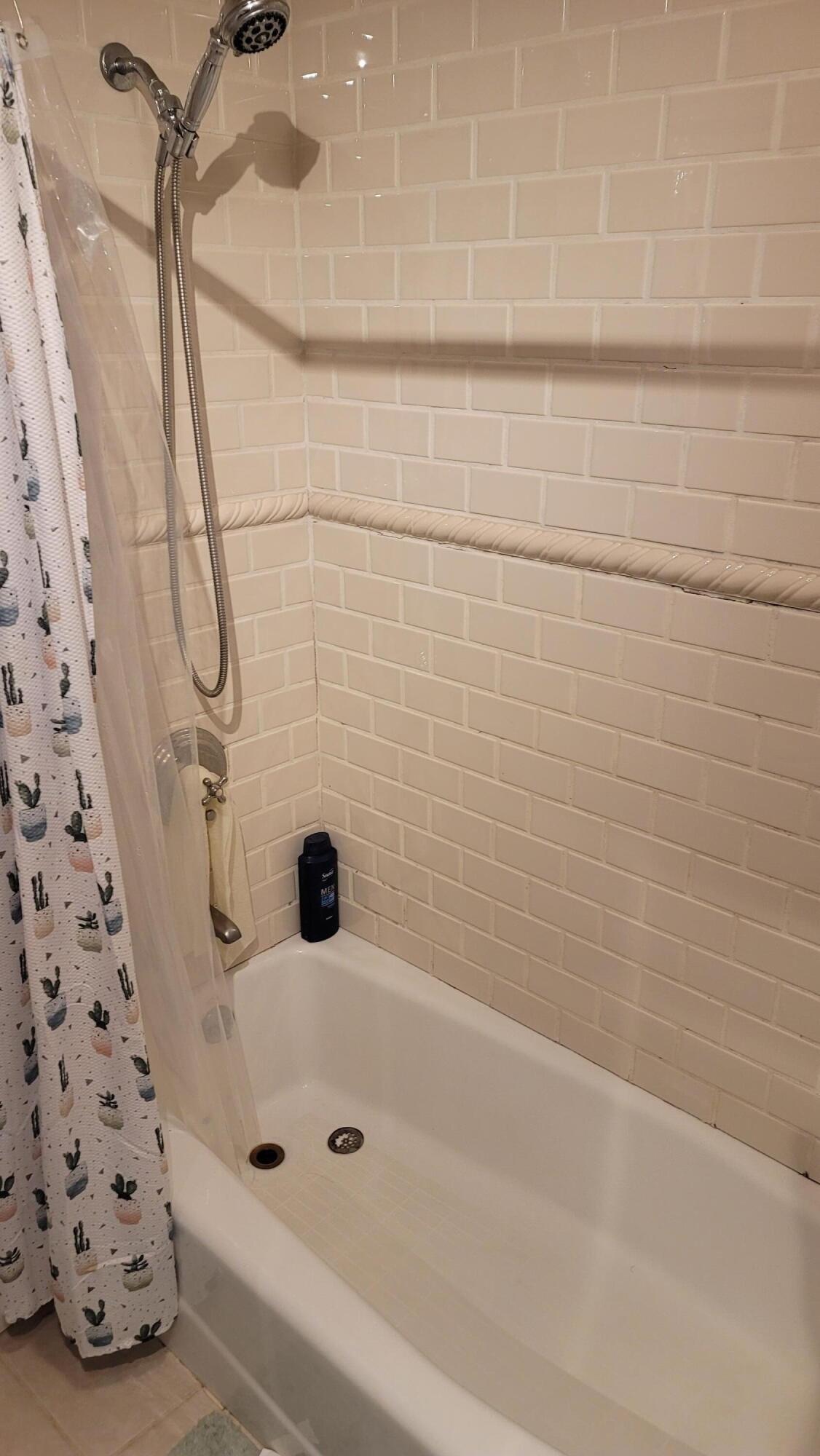 Hutash St, Santa Barbara, CA 93103