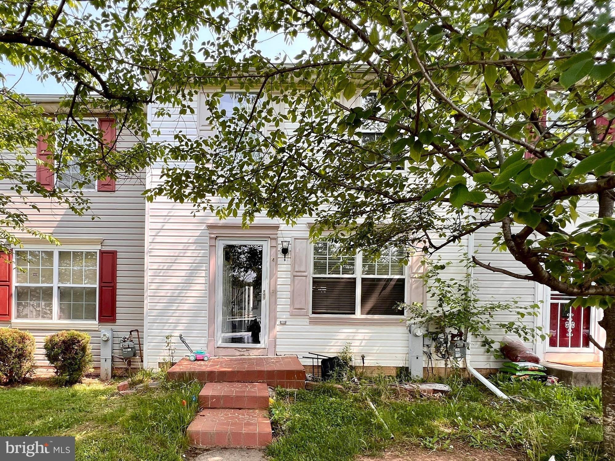 Nancy Ct, Rosedale, MD 21237