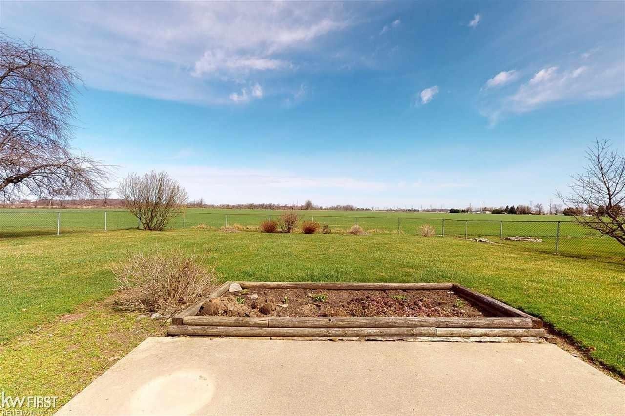 Holland Rd, Frankenmuth, MI 48734