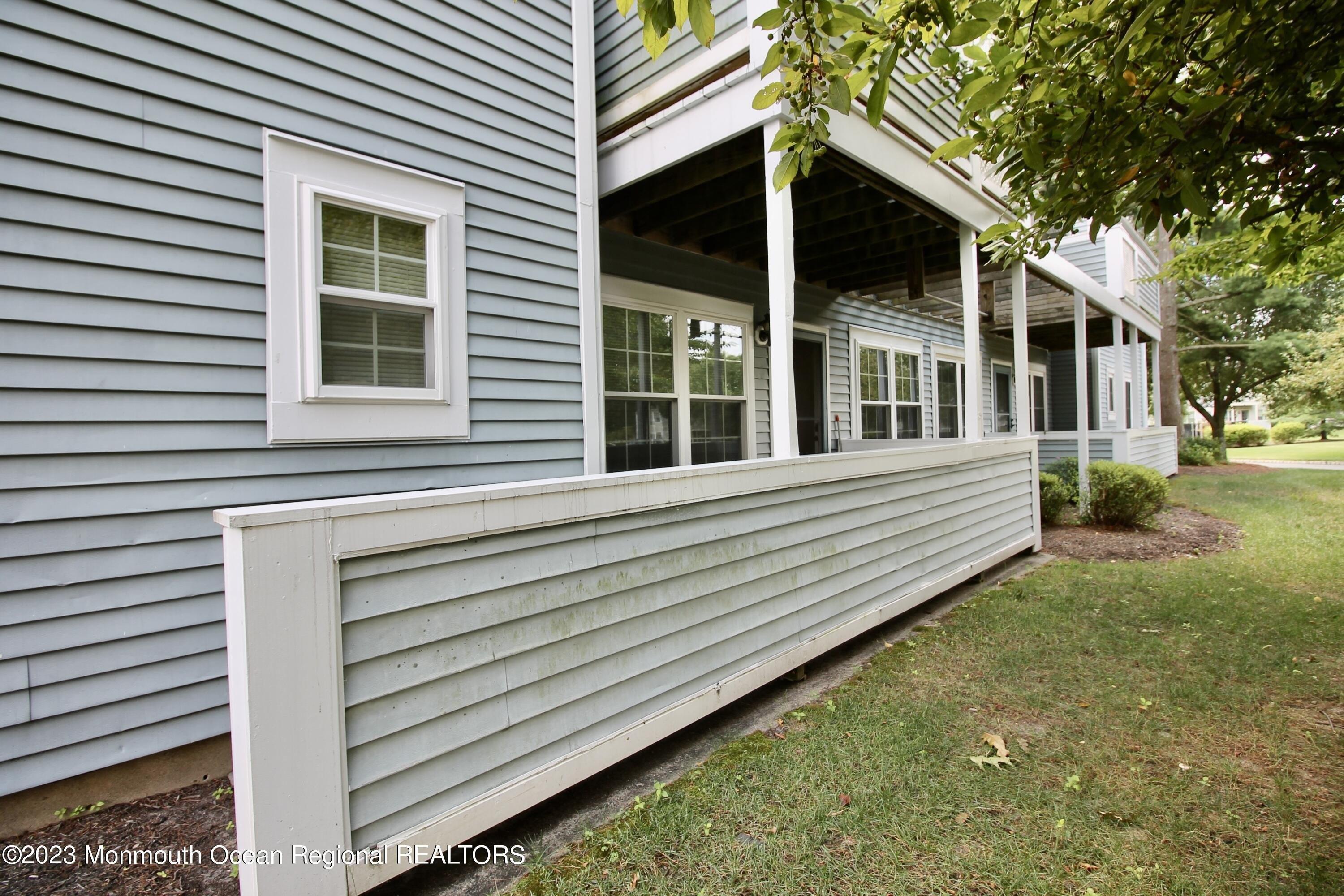 Cypress Ct, Howell, NJ 07731