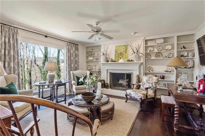 Buckhorn E, Sandy Springs, GA 30350