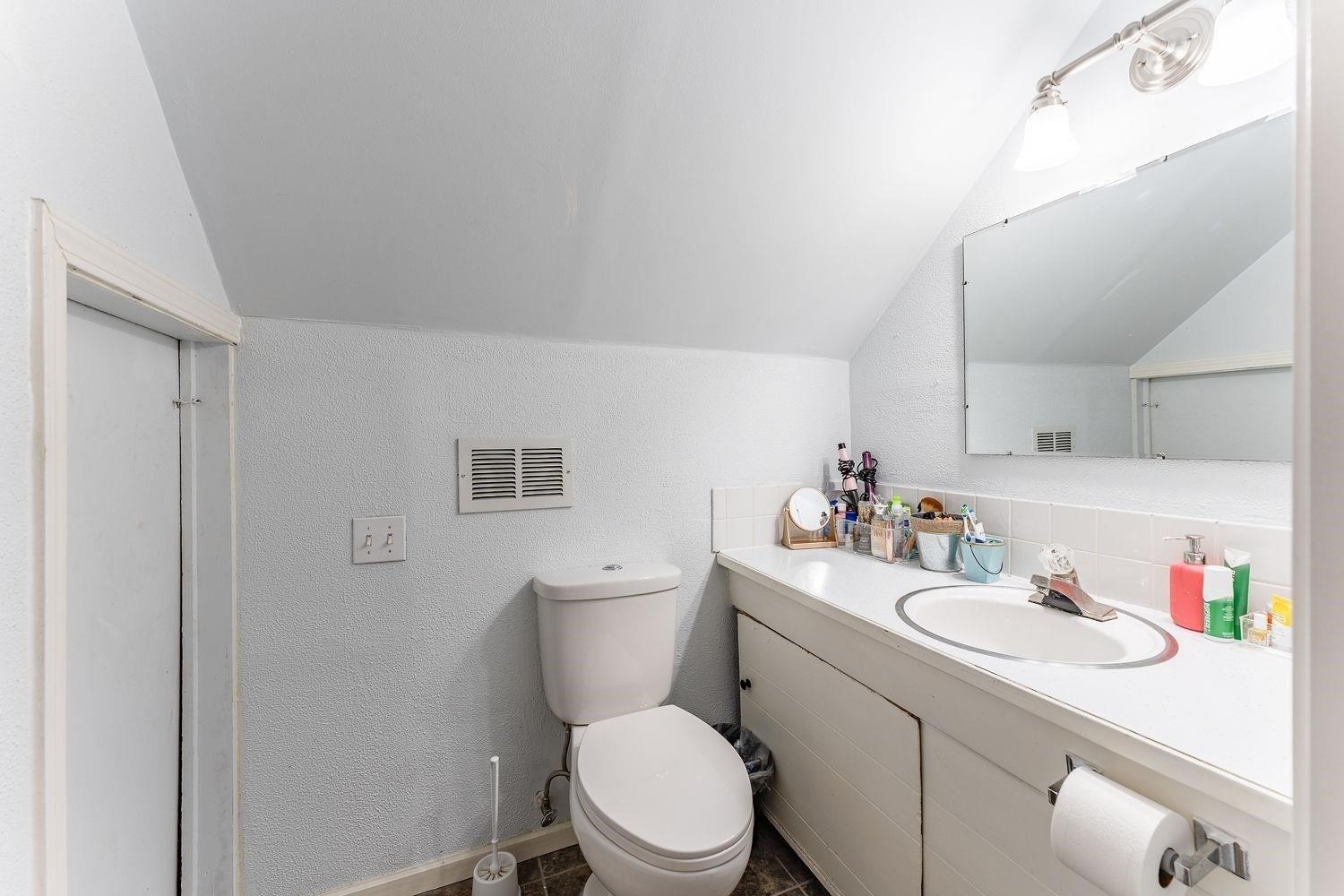 2nd St, Baraboo, WI 53913