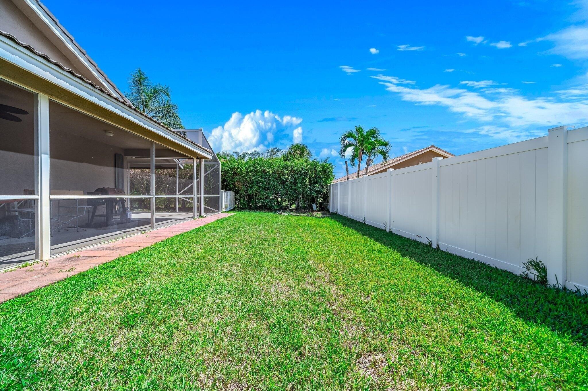 Pepper Bush Ln, Boynton Beach, FL 33436