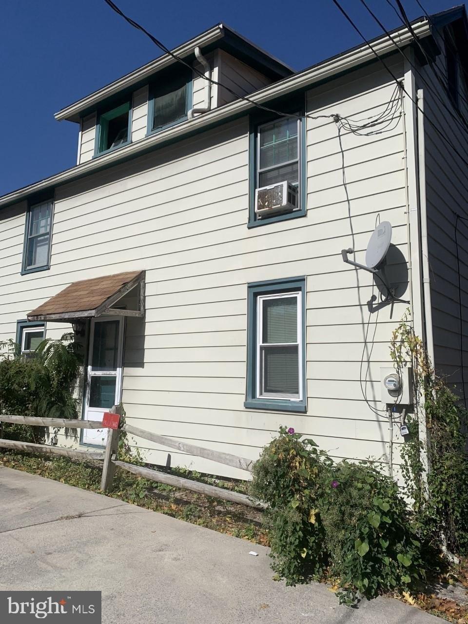 S Cherry St, Lebanon, PA 17042