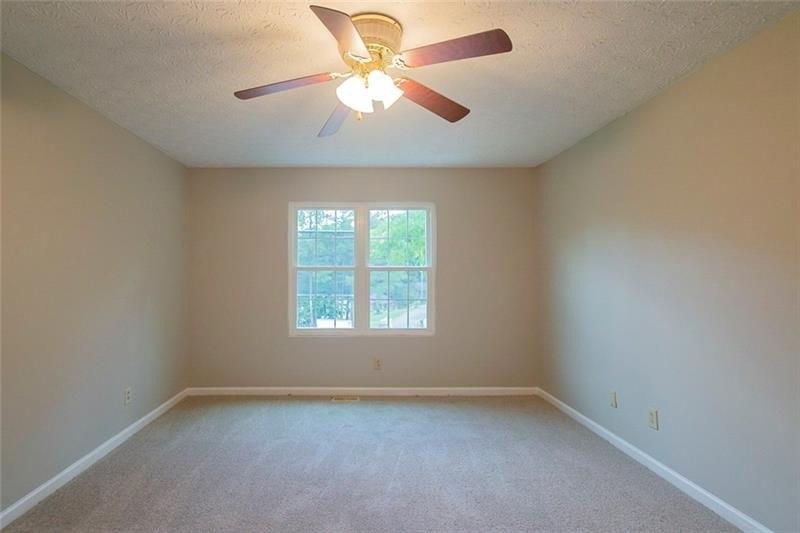 Mitchell Hill Dr, Acworth, GA 30101