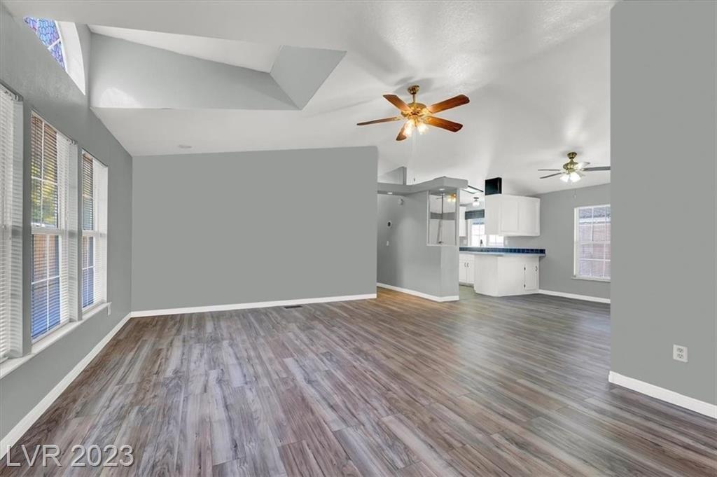 Cardinal Rose Ln, Las Vegas, NV 89122