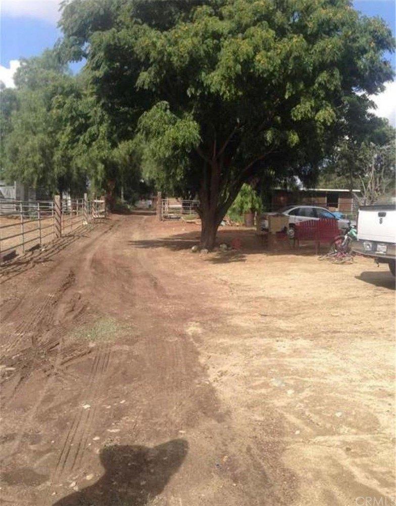 Alder Ave, Bloomington, CA 92316