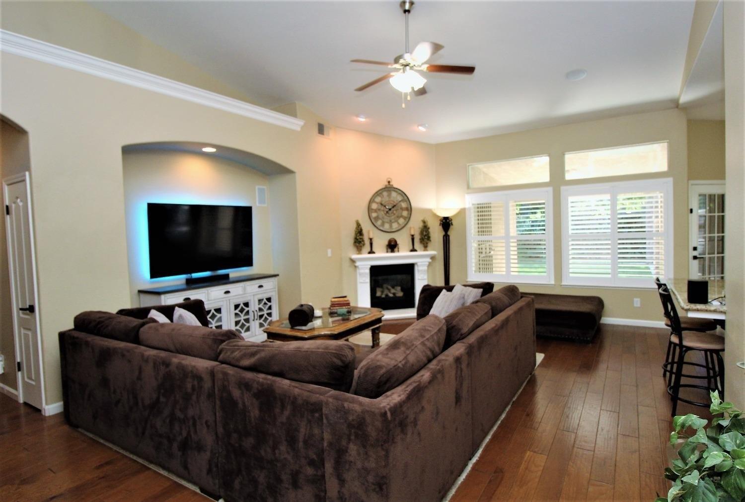 Moody Ave, Clovis, CA 93619