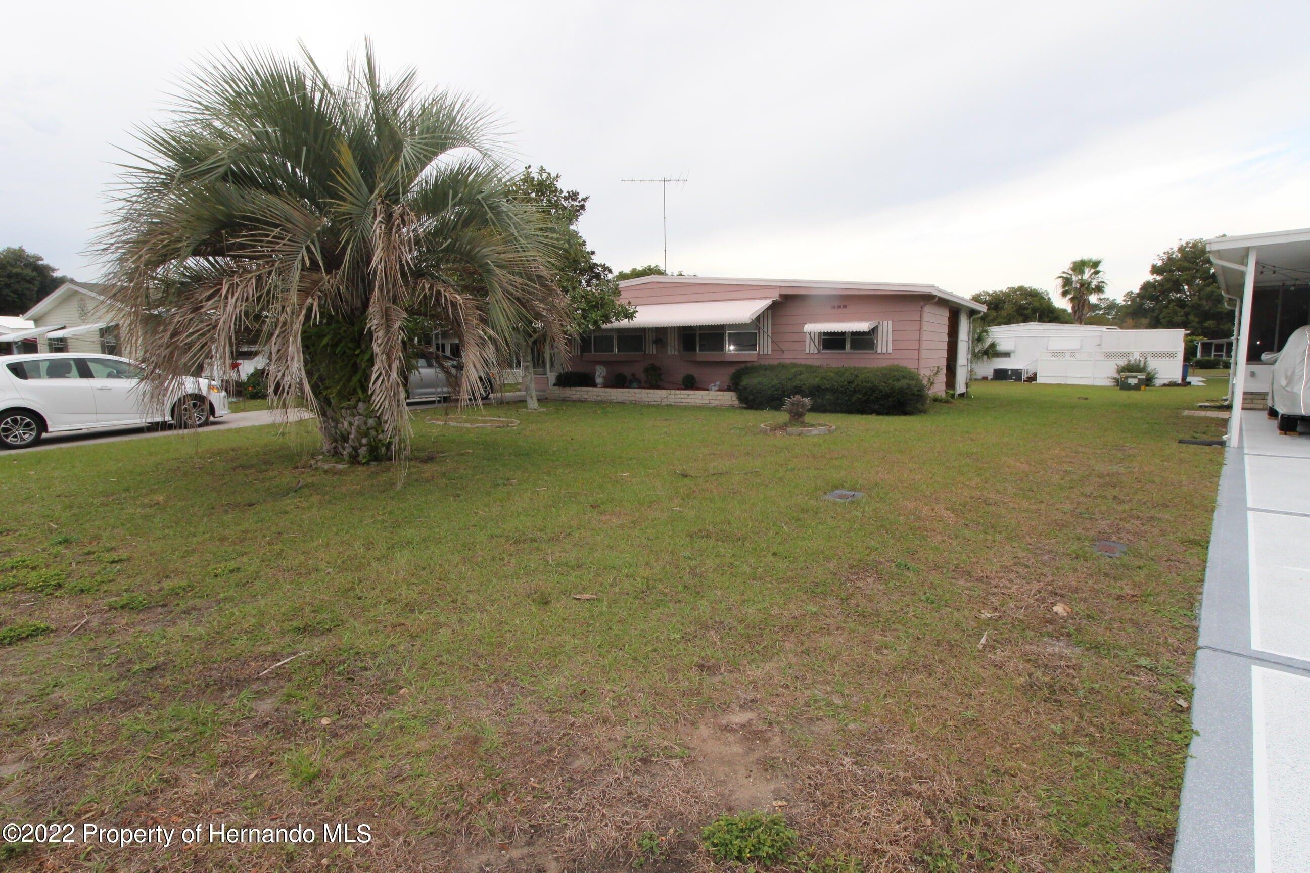 First Circle Dr, Brooksville, FL 34613