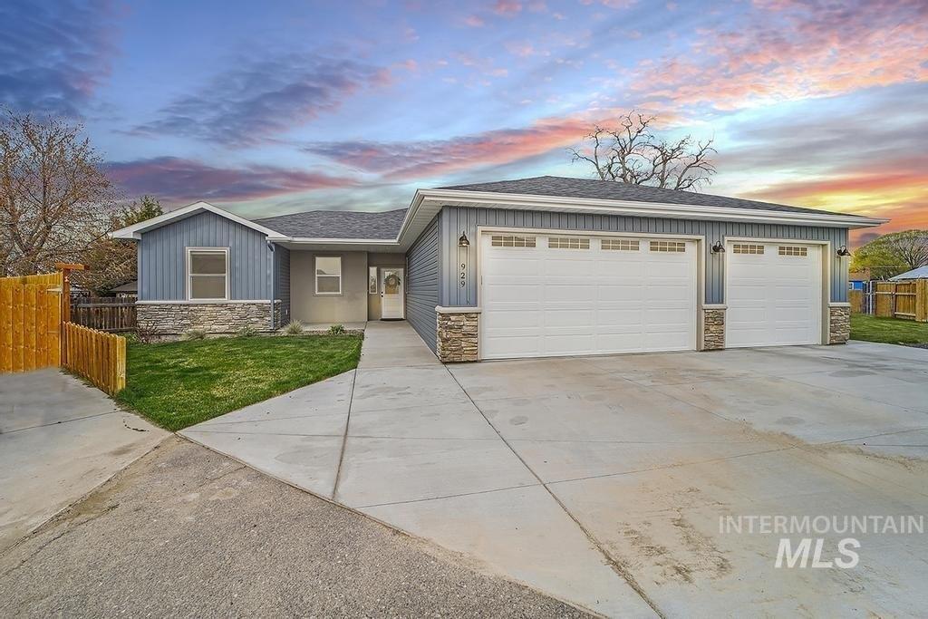 Applewood Dr, Buhl, ID 83316