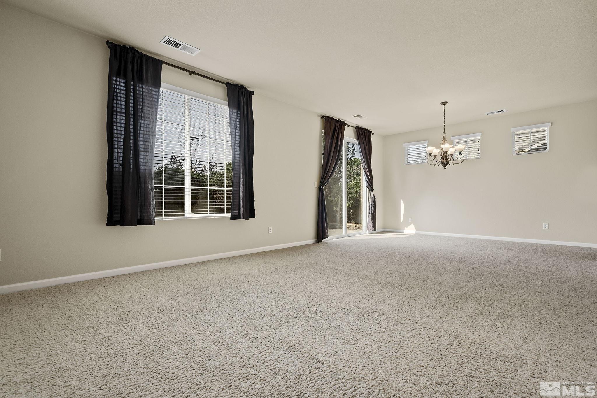 Lamour Ln, Reno, NV 89521