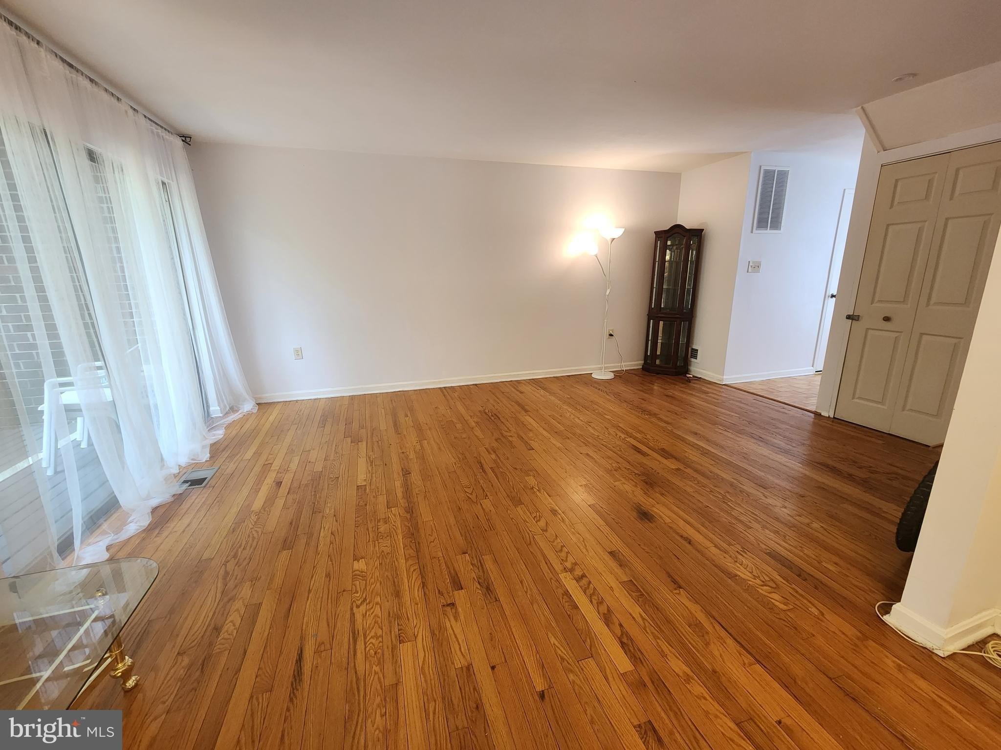 Inverness Ridge Rd, Potomac, MD 20854