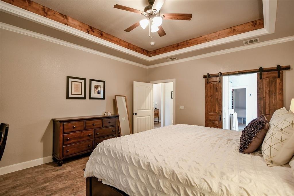 Green Wing Dr, Granbury, TX 76049