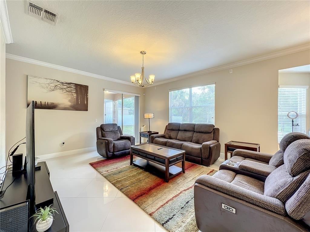 Neumann Village Ct, Ocoee, FL 34761
