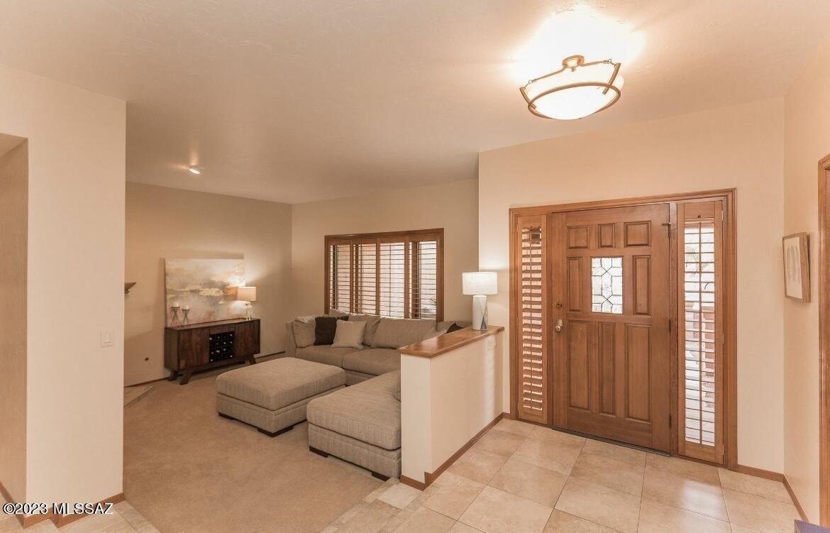E Ridgewood Dr, Tucson, AZ 85750