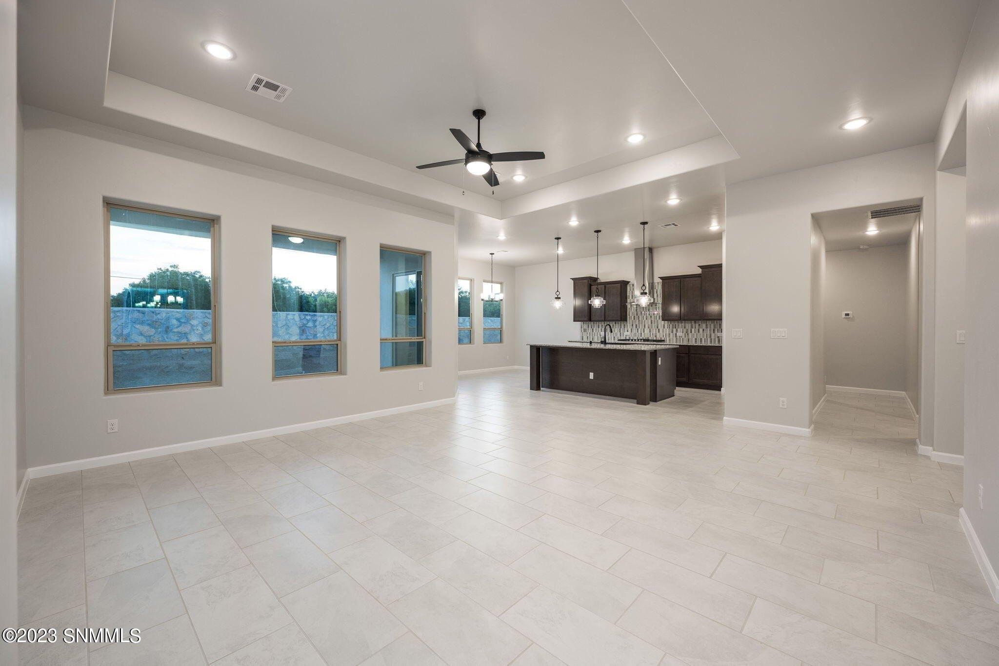 Cubalaya Pl, Las Cruces, NM 88007