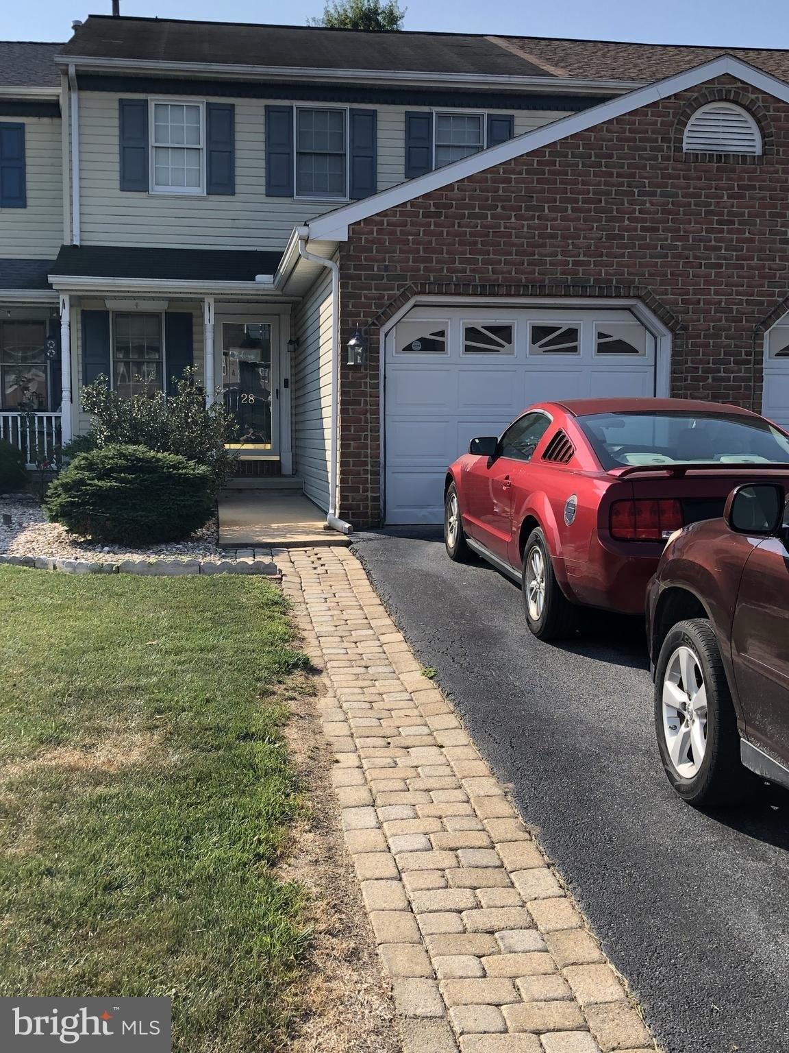 Penny Ln, Lebanon, PA 17046