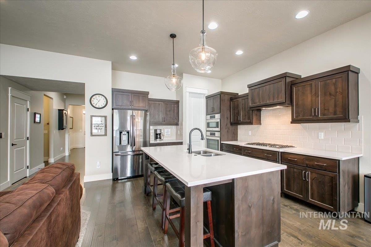 W Tall Prairie Dr, Meridian, ID 83642